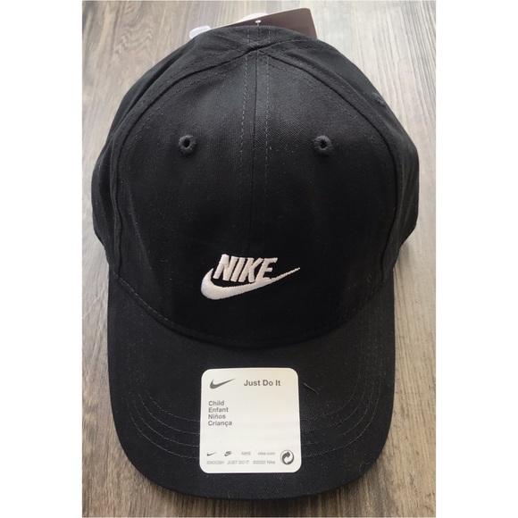 NIKE BOYS BLACK BASEBALL CAP SIZE 4-7 - Picture 2 of 5